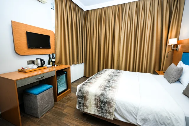 غرفة بسرير مزدوج أو سريرين منفصلين بإطلالة على البحر، Seatanbul Apart Hotel 6/10