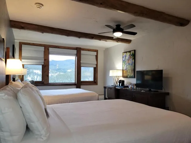 غرفة بسريرين كوين بإطلالة على الجبل، The Lodge at Breckenridge 1/14