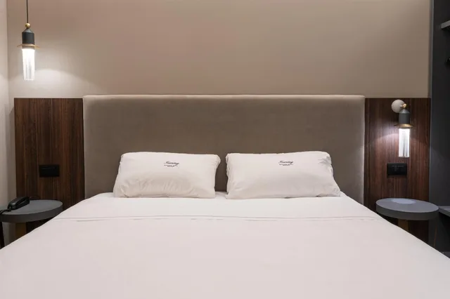 غرفة ثلاثية بسريرين، Touring Hotel Bologna 2/7