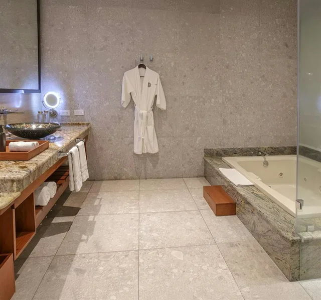 جناح، Tabacon Thermal Resort and Spa 2/2