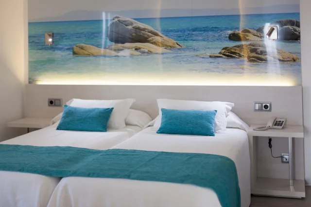 Economy, Double Bed, Hotel Obelisco 2/4