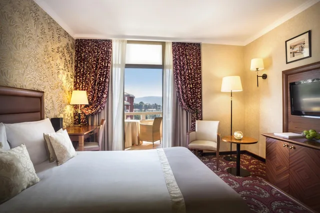 غرفة قياسية مفردة بإطلالة على المتنزه بشرفة، Remisens Hotel Metropol 1/5