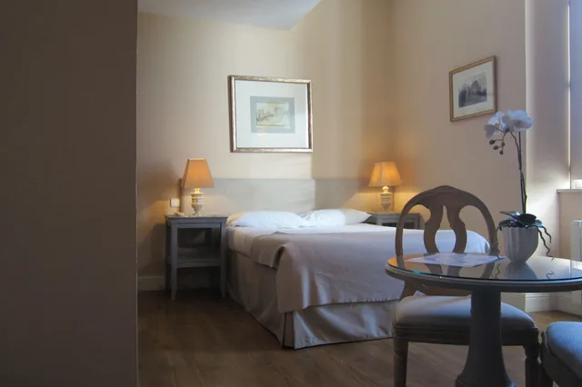 غرفة تقليدية بسرير مزدوج، Château de Lazenay 1/8