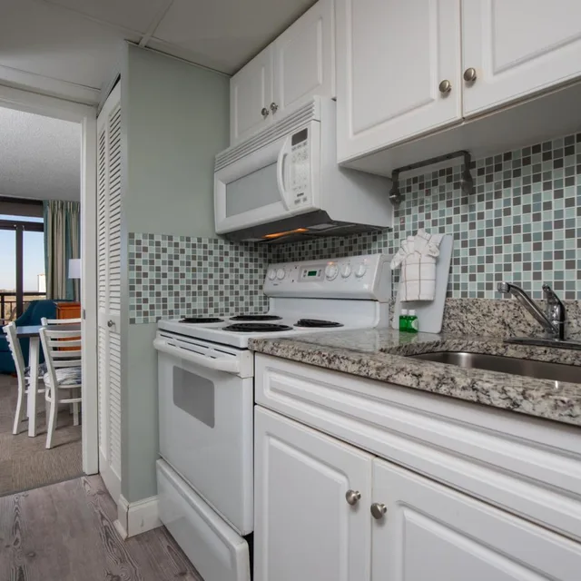 جناح بسرير كينج بإطلالة على البحر، Grande Shores Ocean Resorts Condominiums 5/5