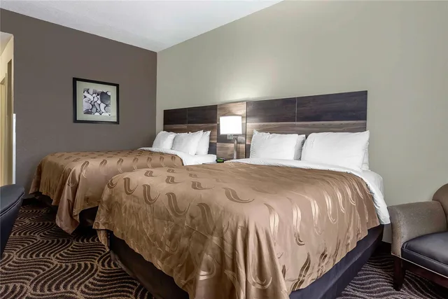 Room, 2 Queen Beds, Quality Inn & Suites Salisbury, NC 3/3