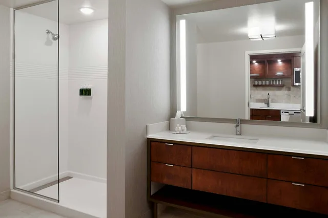 غرفة، TownePlace Suites by Marriott Orlando Downtown 2/2
