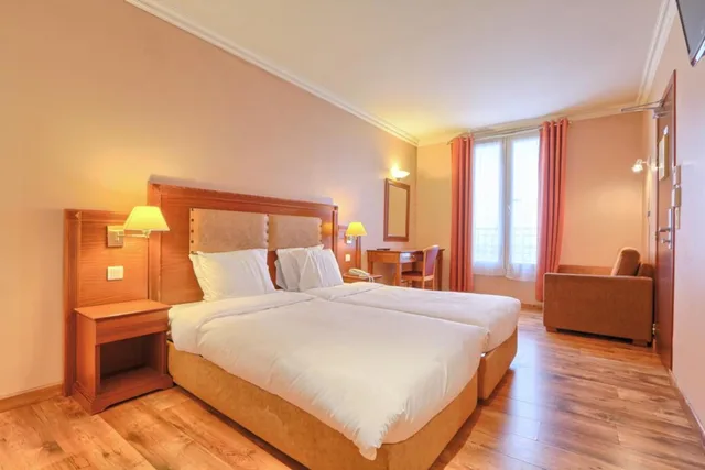 Standard, Single, 121 Hotel Paris 1/11