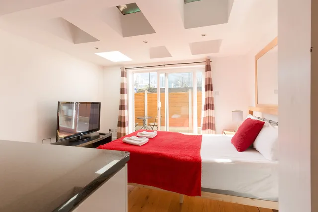 استوديو بسرير كوين بإطلالة على المدينة بشرفة، Canary Wharf Studios 10/10