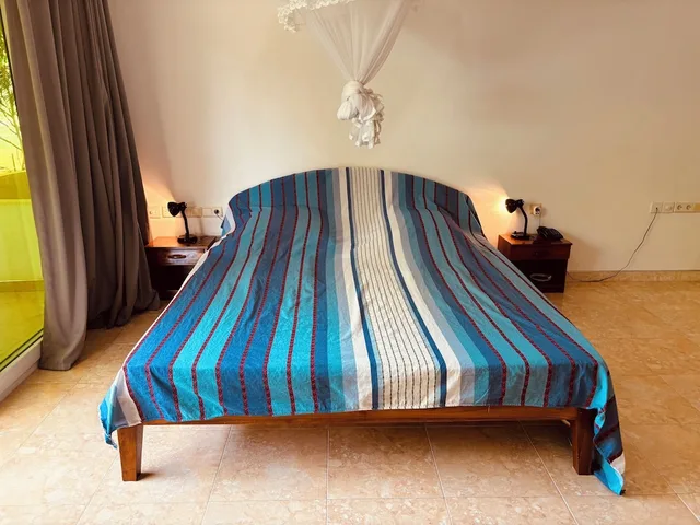 غرفة قياسية بسرير كينج بشرفة، Raja Beach Hotel 8/10