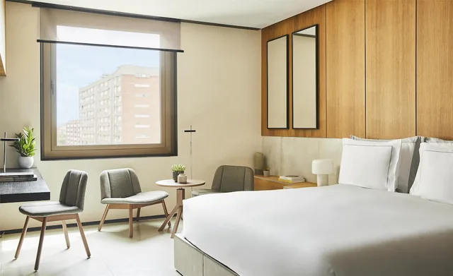 غرفة بسرير كينج، Grand Hyatt Barcelona 4/10