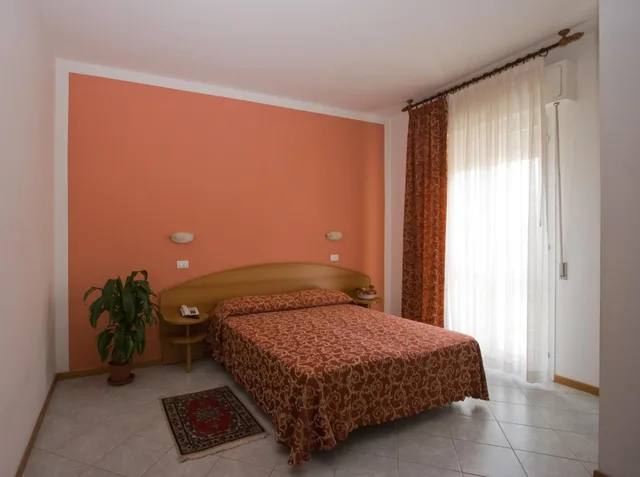 غرفة بسرير مزدوج أو سريرين منفصلين بشرفة، Hotel Bahama 3/10