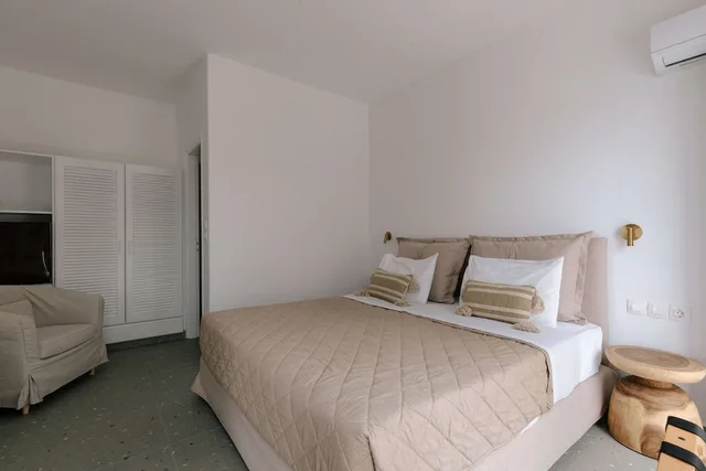2 Bedrooms, Family, Double and Twin Beds, Garden View, 2 Bathrooms، Pnoi Hotel 2/5