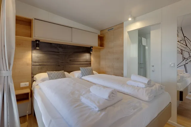 Mobile Home, Premium, Twin Beds, Queen Bed, Sofa، Plitvice Holiday Resort 1/4