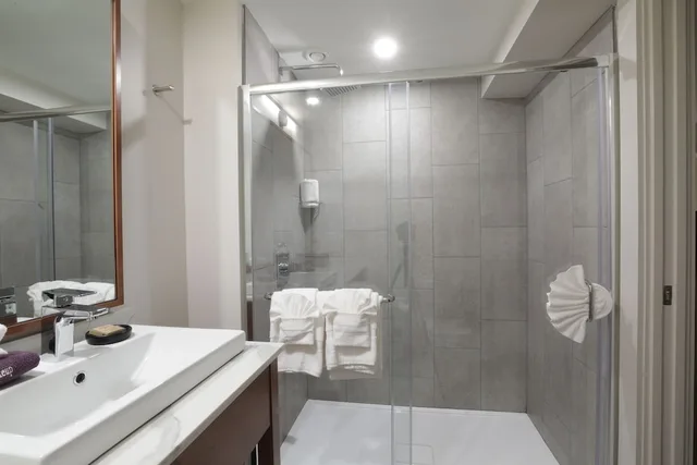 Standard, King Bed, Mountain Side، Lake Placid Inn Boutique Hotel 5/7