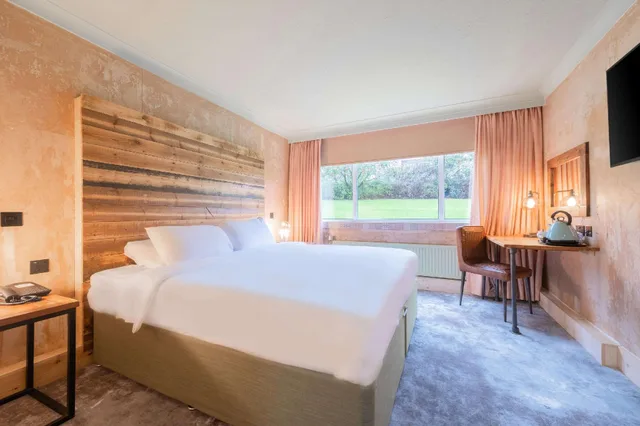 غرفة سوبيريور بسرير كينج، Cedar Court Hotel Huddersfield 1/1
