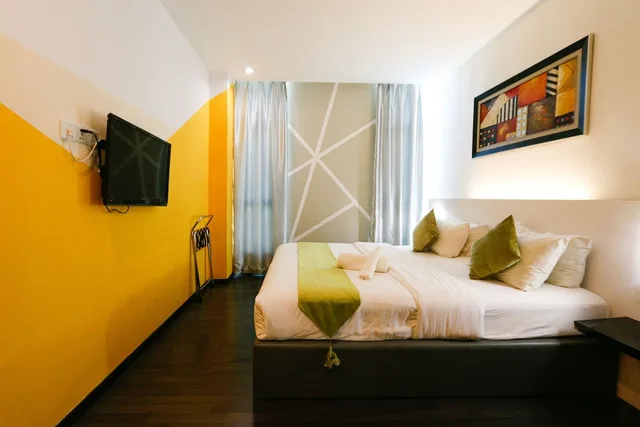 غرفة بريميير بسرير كينج، Swing & Pillows at Golden Roof Hotel Ampang, Ipoh 1/9