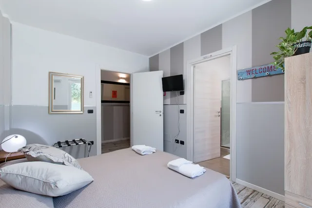 غرفة كلاسيكية بسرير كوين، Villa Boninsegna 2/3