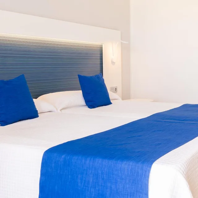 غرفة سوبيريور بسرير مزدوج، Hovima Costa Adeje - Adults Only 3/4