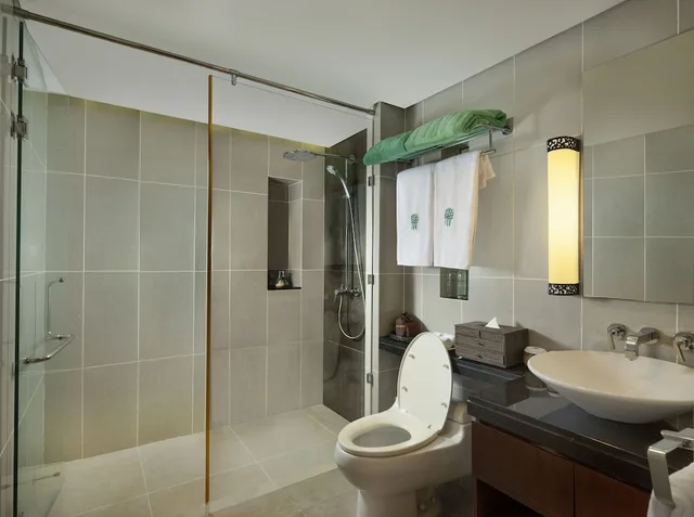 2 Bedrooms, Rainforest, Villa, 2 King Beds, Ocean Front, Banyan Tree Bintan 7/10