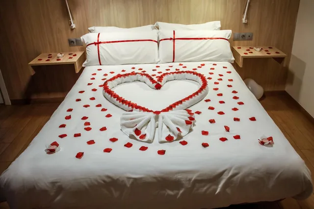 جناح ديلوكس بجاكوزي، Hotel Nomada 6/10
