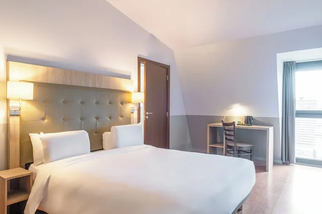 غرفة سوبيريور بسرير مزدوج، Kyriad Argenteuil 8/10