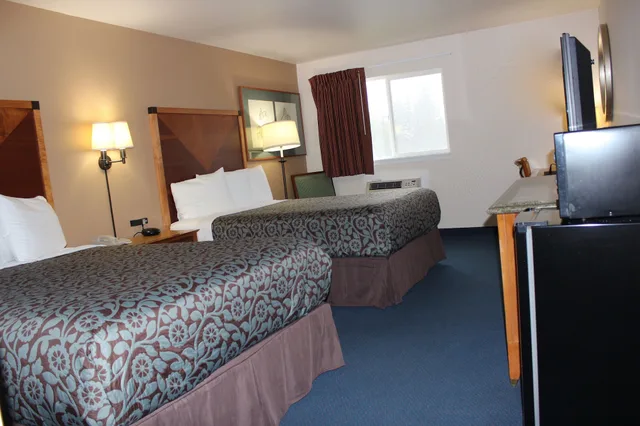 غرفة ديلوكس بسريرين كوين، Days Inn By Wyndham Ritzville 2/4