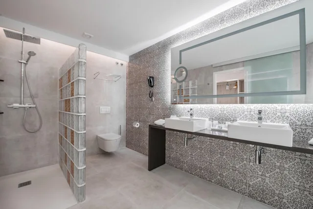 غرفة سوبيريور بسرير مزدوج بإطلالة على الجبل، Abrat Hotel 1/2
