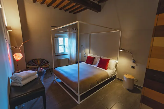 شقة كلاسيكية بسرير مزدوج مع أريكة، Borgo di Colleoli Resort 2/6