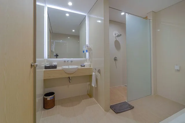 غرفة جونيور تنفيذية مزدوجة، Aston Cirebon Hotel and Convention Center 5/5