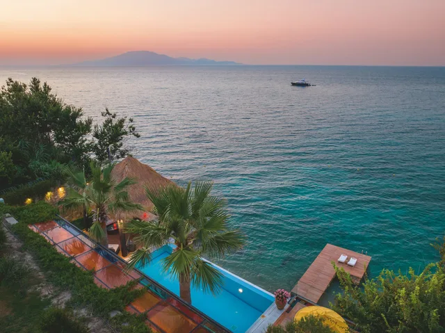2 Bedrooms, Royal, Infinity, Villa، Porto Zante Villas & Spa 2/5