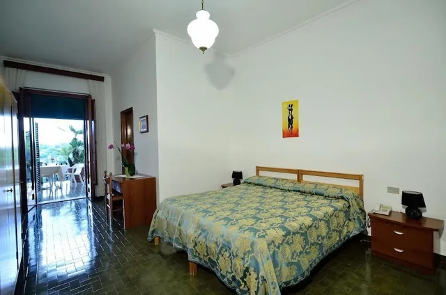 غرفة بانورامية ثلاثية، Hotel La Silvana 2/4