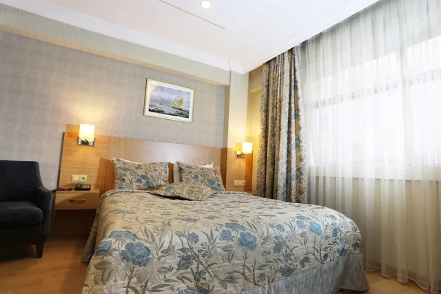 جناح استوديو عائلي بسرير كينج مع أريكة بمطبخ، Riva Hotel Alsancak 1/9
