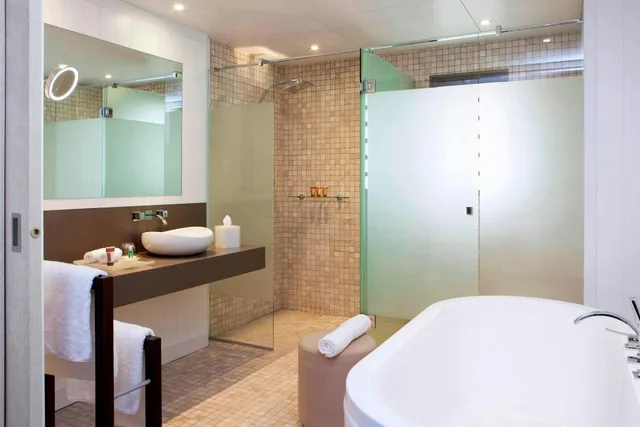 Room, King Bed, Garden View, Sofa, Balcony, Large, Sheraton New Caledonia Deva Resort & Spa 7/7