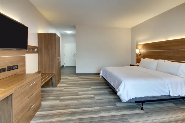 غرفة بسرير كينج لذوي الإعاقة، Holiday Inn Express Hotel & Suites Laurel 1/1