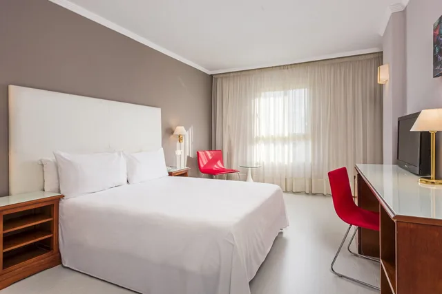 غرفة ثلاثية بثلاثة أسرّة، Hotel Melilla Puerto, Affiliated by Melia 1/9