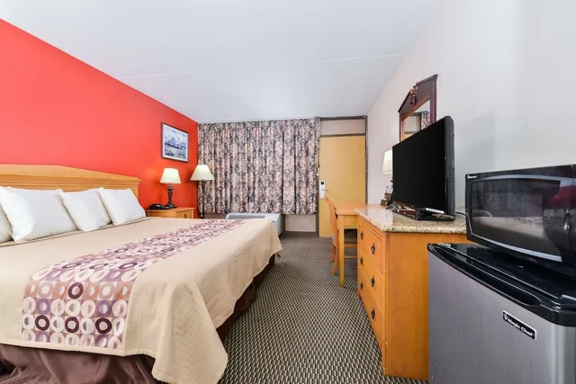 غرفة بسرير كينج للمدخنين، Americas Best Value Inn Goodlettsville Nashville N 1/6