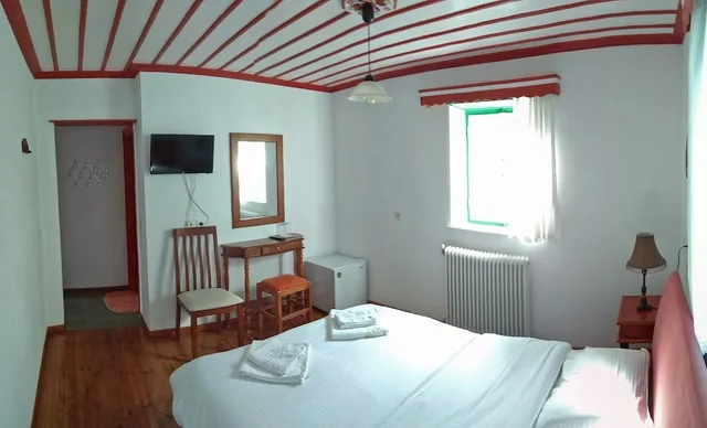غرفة أساسية بسرير مزدوج بإطلالة على الجبل، Guesthouse Iro 3/3