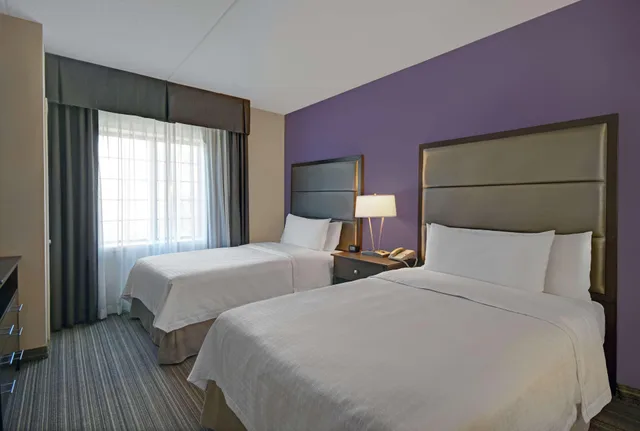 جناح بغرفتي نوم، Homewood Suites by Hilton Eatontown 2/3