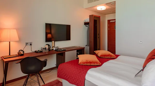غرفة سوبيريور بسرير كينج بإطلالة، Clarion Hotel Helsinki 4/5
