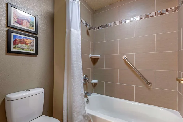 غرفة بسرير كينج، Comfort Inn & Suites Fruita - Grand Junction 4/4