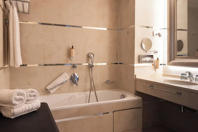غرفة بريستيج بسريرين منفصلين، Renoir Cannes Hotel 8/10