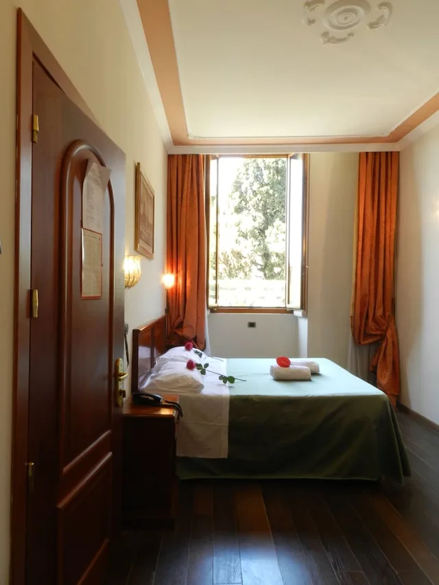 غرفة سوبيريور بسرير مزدوج، Hotel Domus Florentiae 3/10