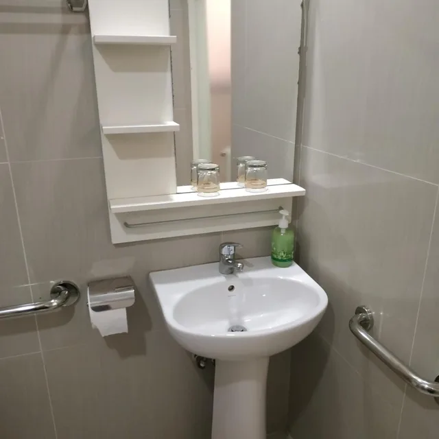 غرفة رباعية بسرير بطابقين، Jayleen 1918 Hotel 2/5