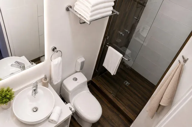 جناح، Hotel Casa Bella 9/10