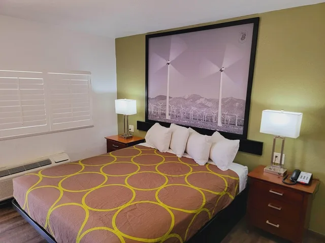 غرفة بسرير كوين لذوي الإعاقة، Super 8 by Wyndham El Centro North 1/2
