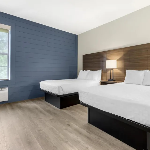 جناح بسريرين كوين مع أريكة، Best Western Plus Revere Inn & Suites 1/7