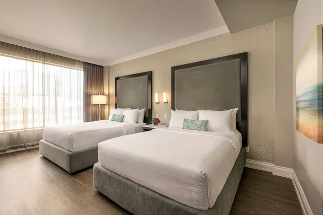 Standard, 2 Queen Beds, Georgian Court Hotel, WorldHotels Elite 4/7