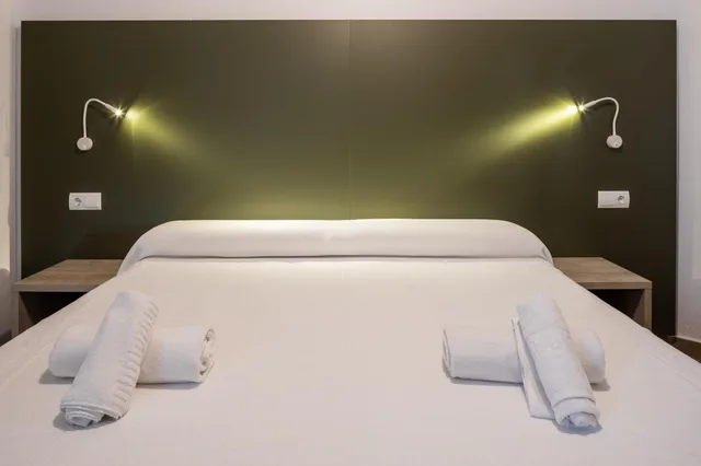 غرفة سوبيريور بسرير كوين، Hostal Alicante San Antonio 9/10