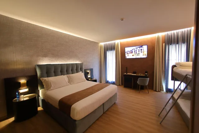 غرفة ثلاثية بإطلالة على البحيرة، BellArrivo Hotel 2/10