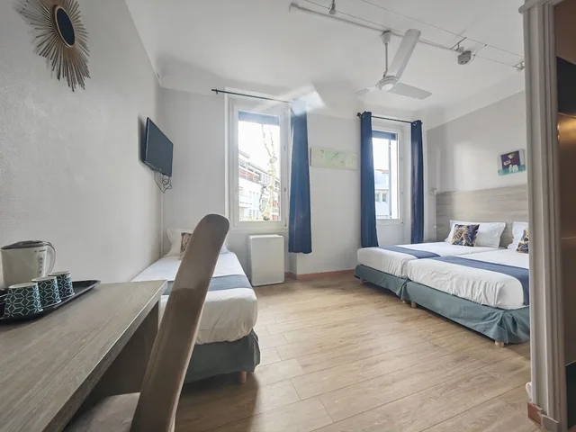 Classic, Triple, 1 Double and 1 Single Bed, Hotel Les Lavandes 3/6